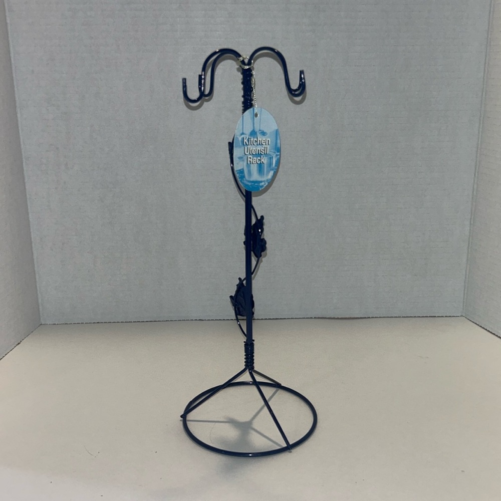 Kitchen utensil rack